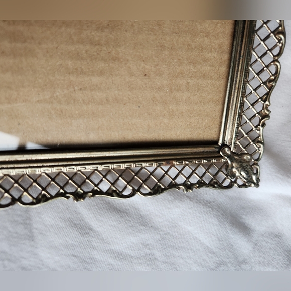 Bundle of Vintage Gold Ornate Filigree Frames - 3 - Picture 14 of 16